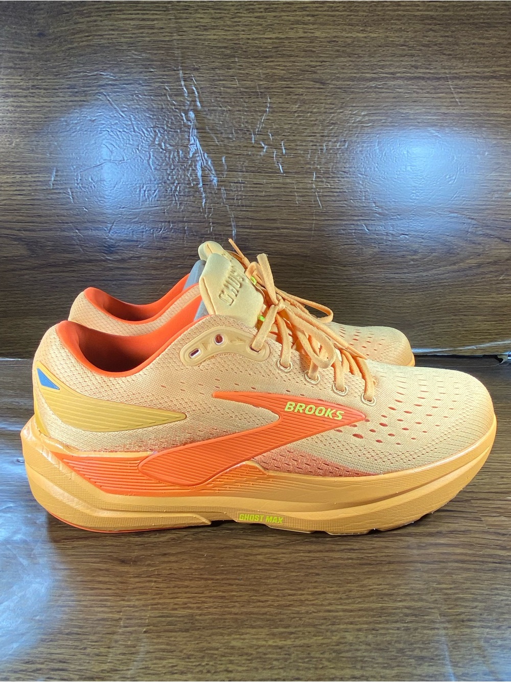 Brooks Ghost Max 3 Mens shoe size 12